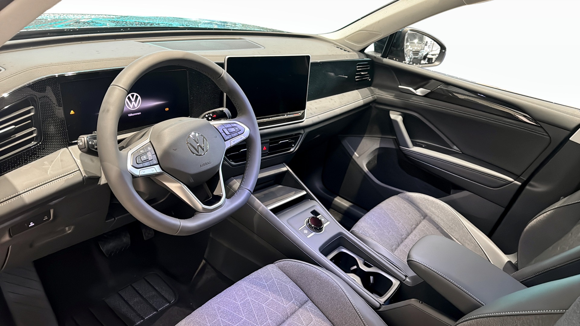 Volkswagen Tiguan AAG85J