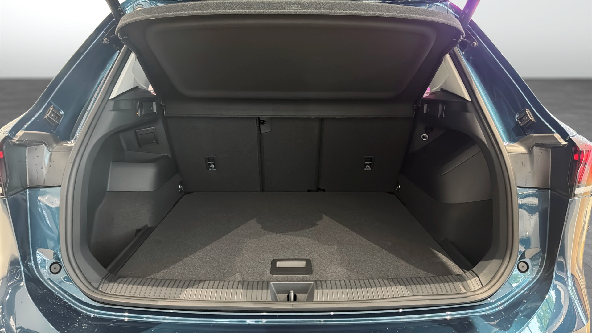 Volkswagen Tiguan AAG85J