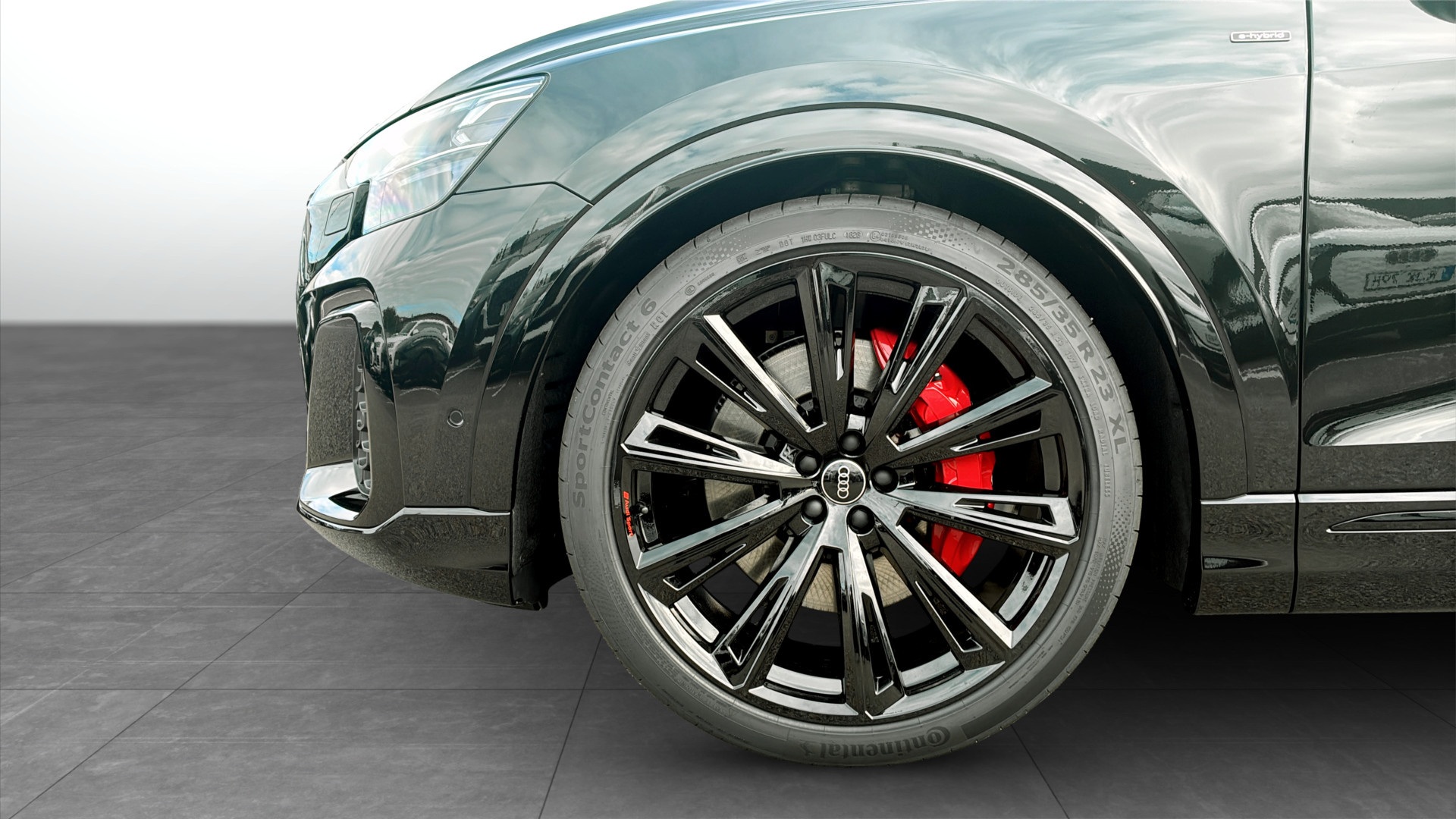 Audi Q8 AAP28T