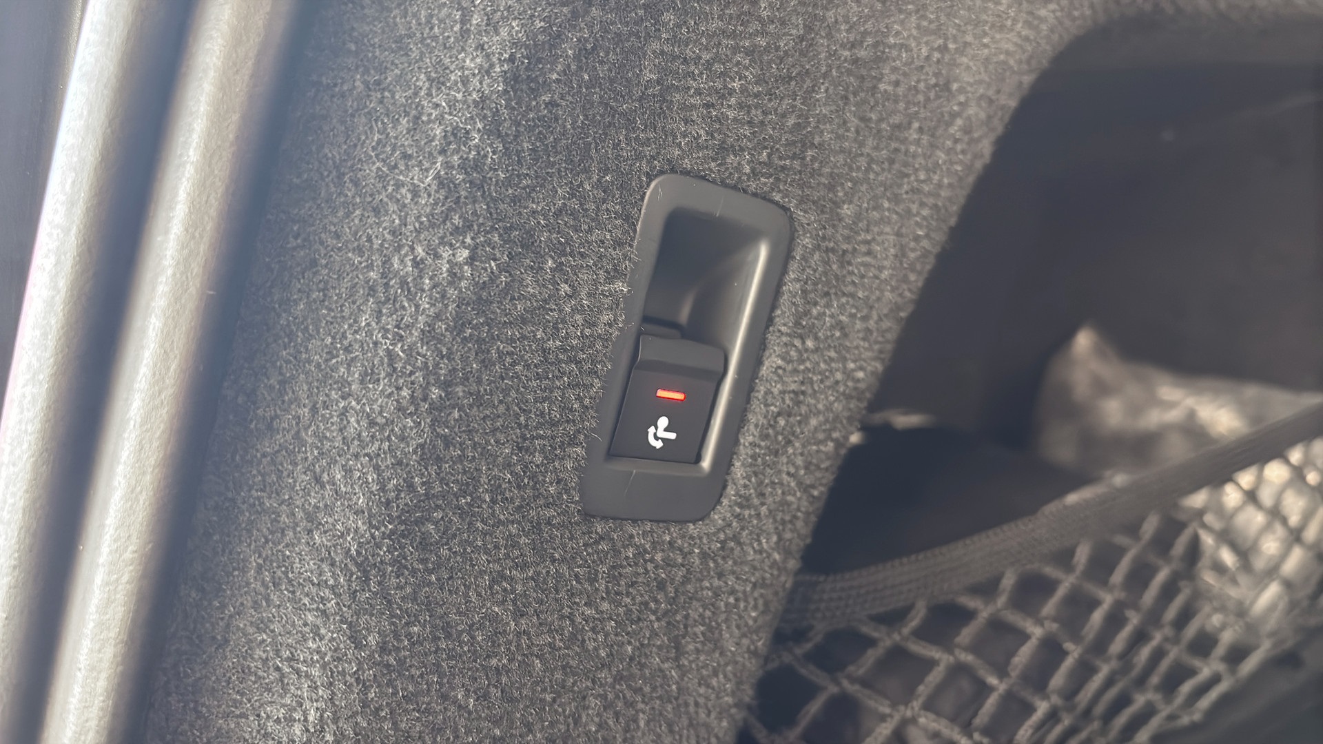 Audi A6 Avant AAU23C