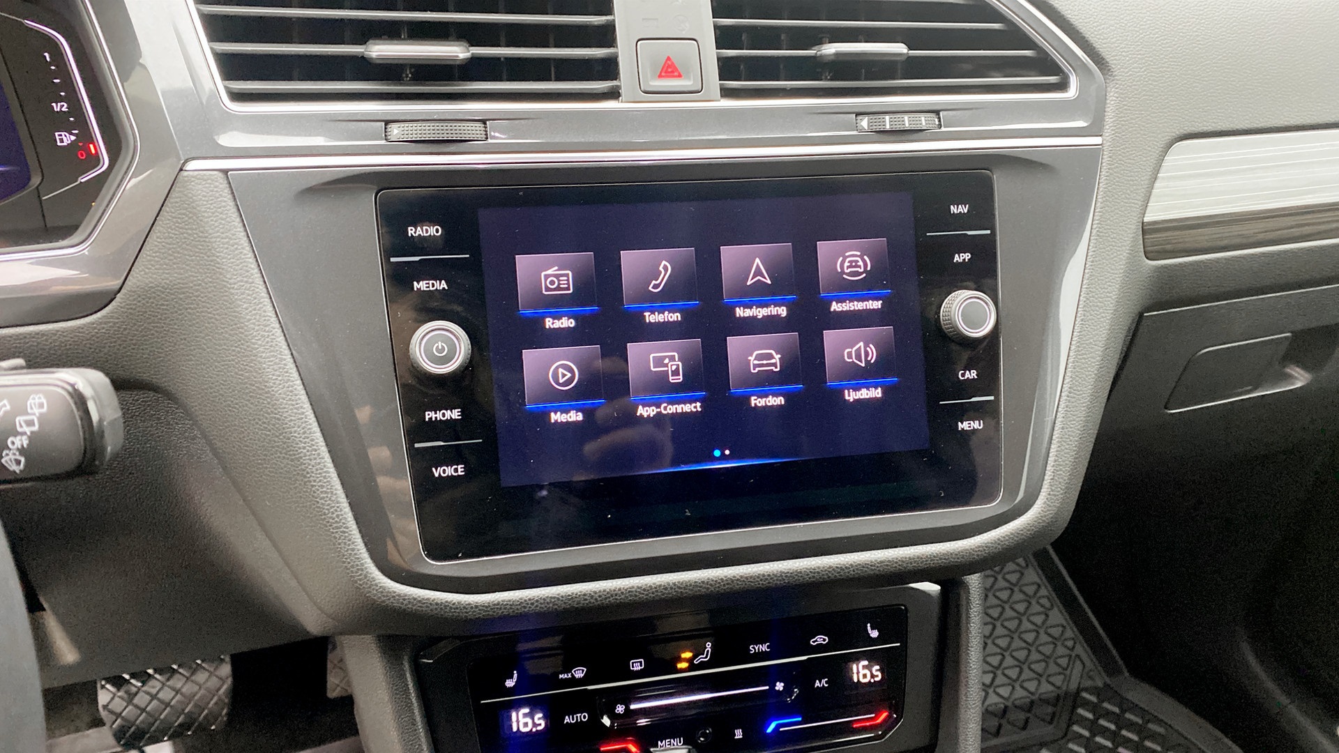 Volkswagen Tiguan Allspace ABE28L