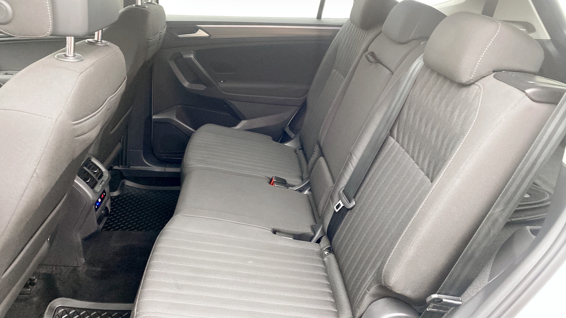 Volkswagen Tiguan Allspace ABE28L