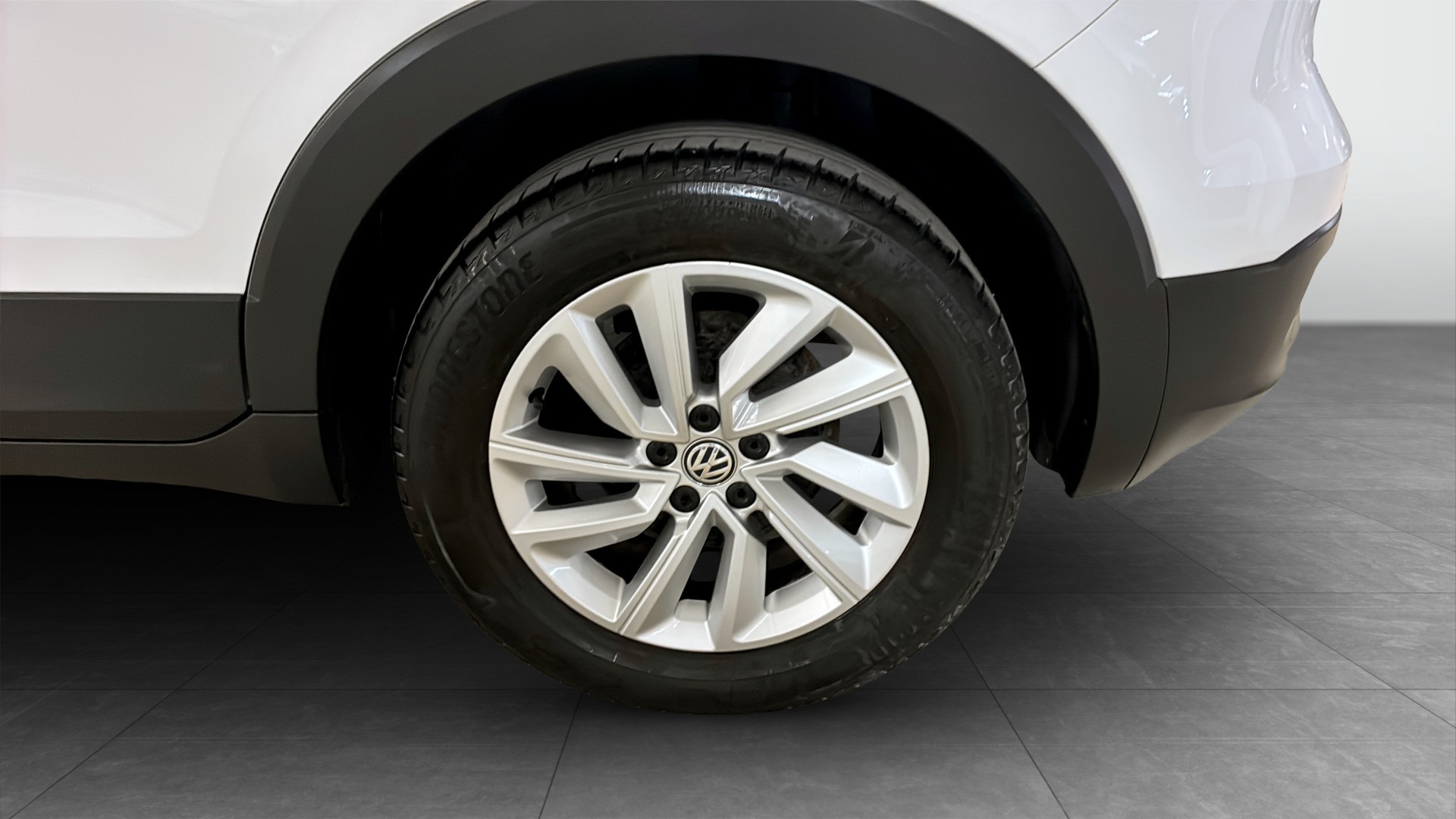 Volkswagen T-Cross ABF83A