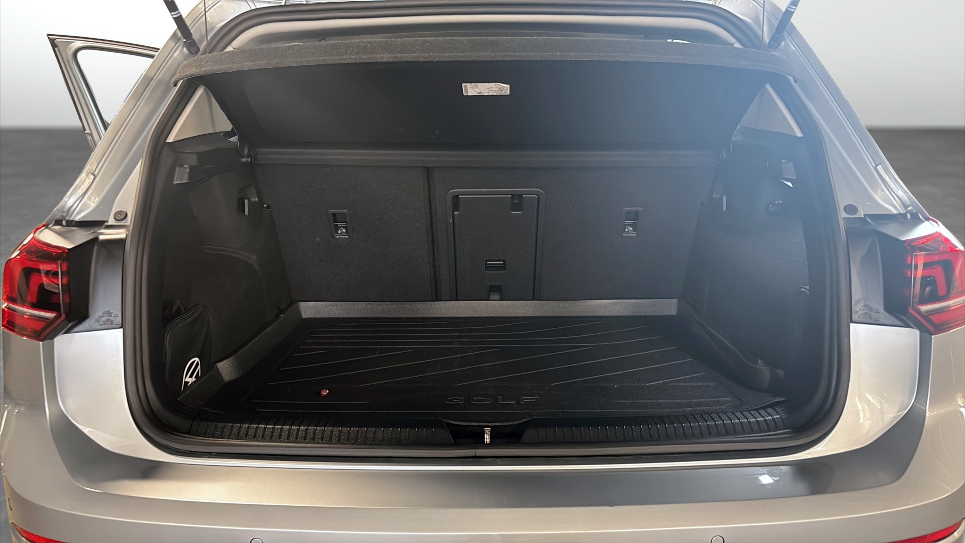 Volkswagen Golf ABM85X