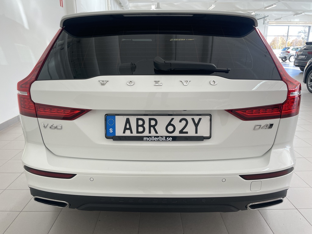 Volvo V60 Cross Country ABR62Y