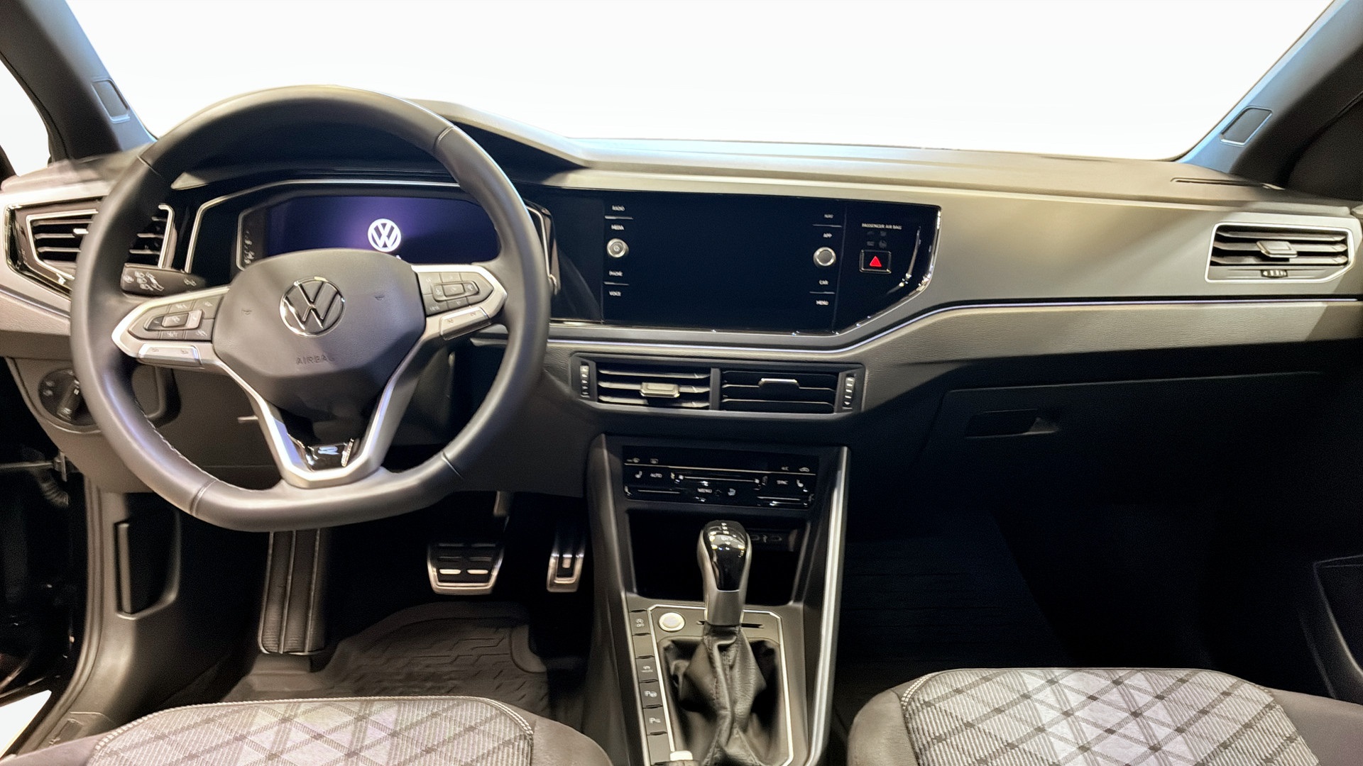 Volkswagen Taigo ADH29Z