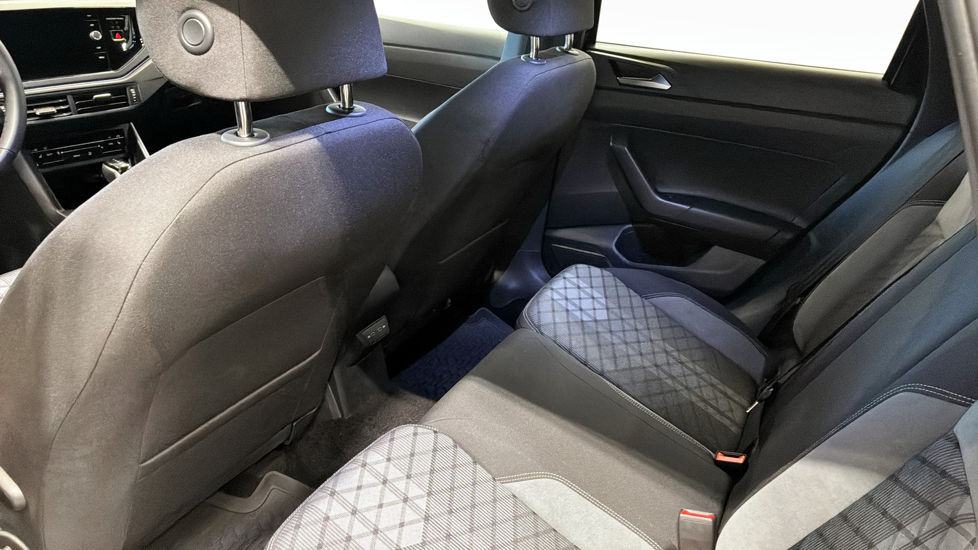 Volkswagen Taigo ADH29Z