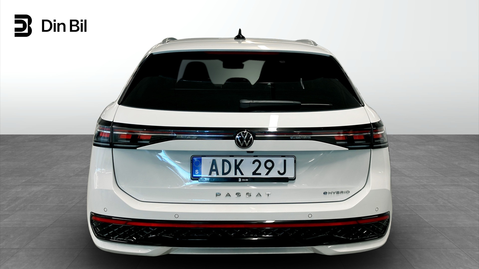 Volkswagen Passat ADK29J
