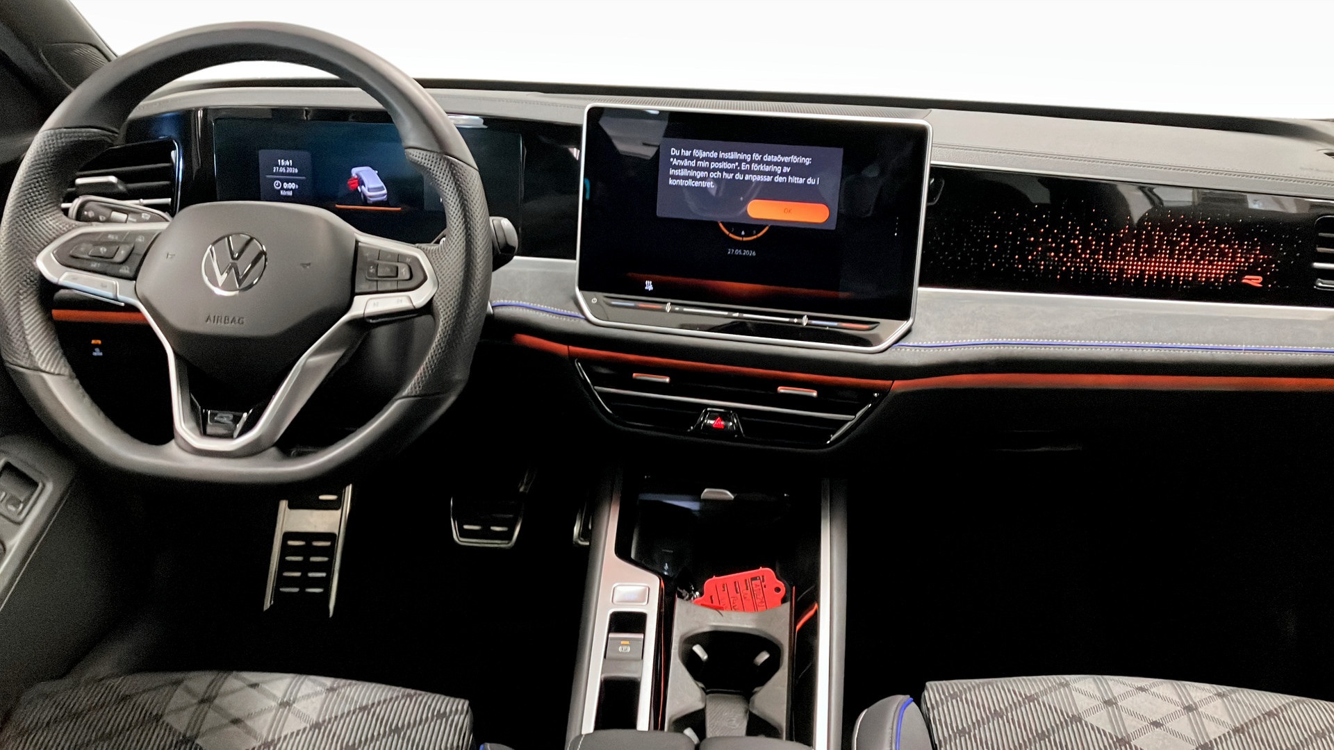Volkswagen Passat ADK29J