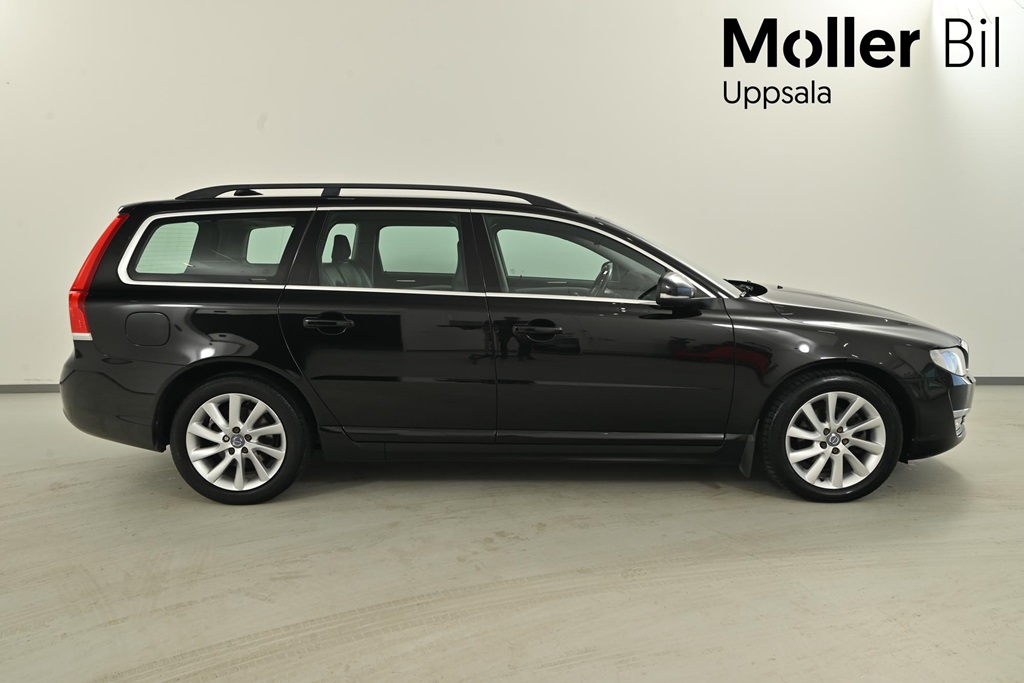 Volvo V70 ADK426