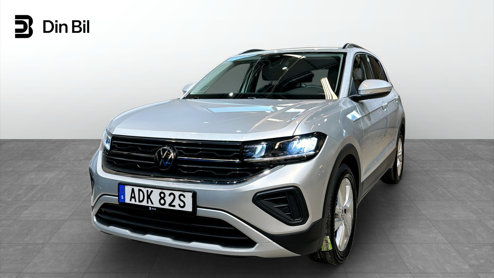 Bild för bil ADK82S