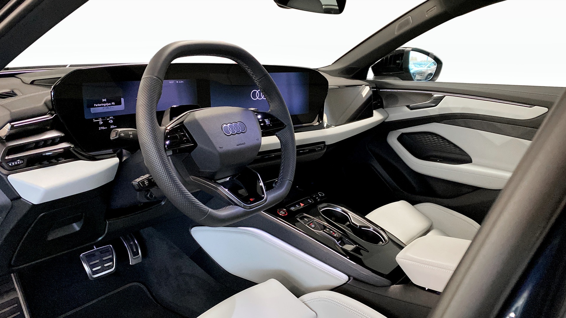 Audi A6 Avant AEH67M
