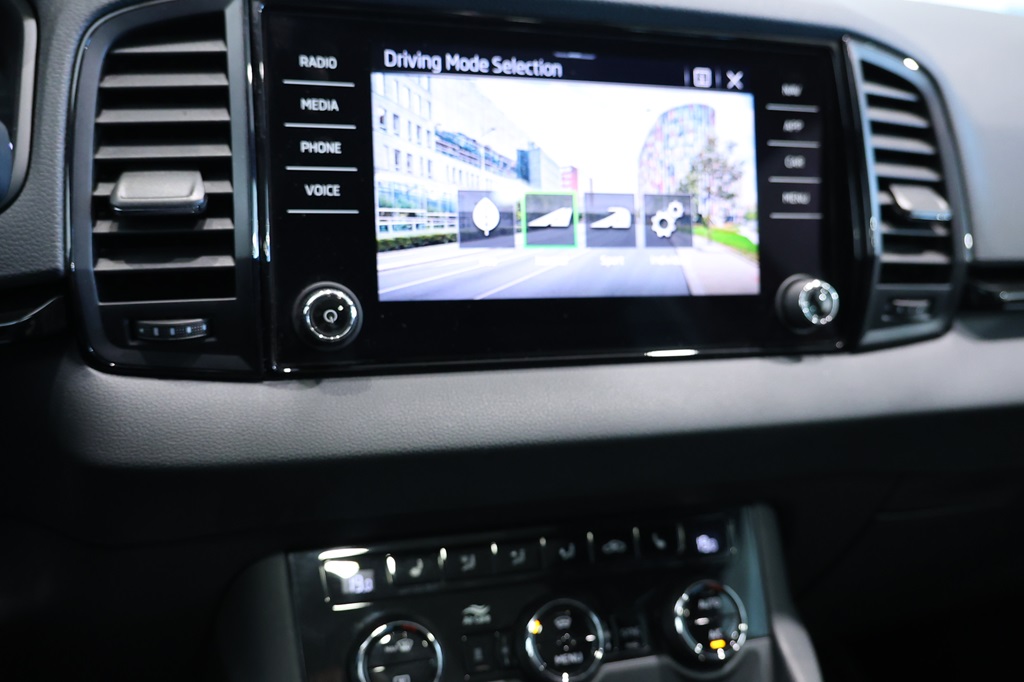 Skoda Karoq AEL81R