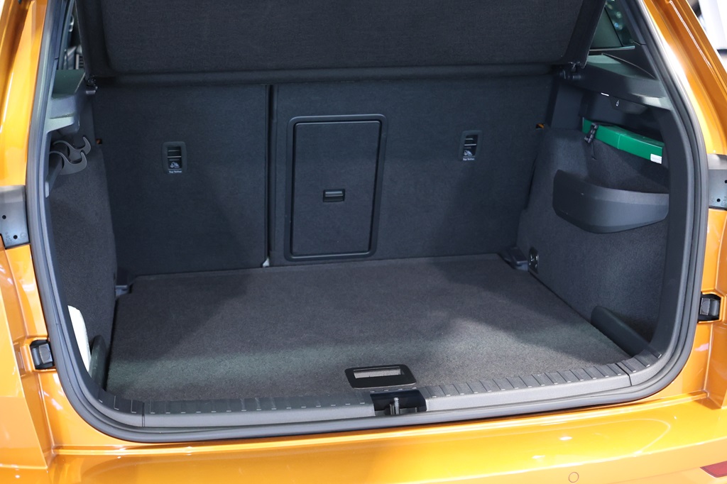 Skoda Karoq AEL81R
