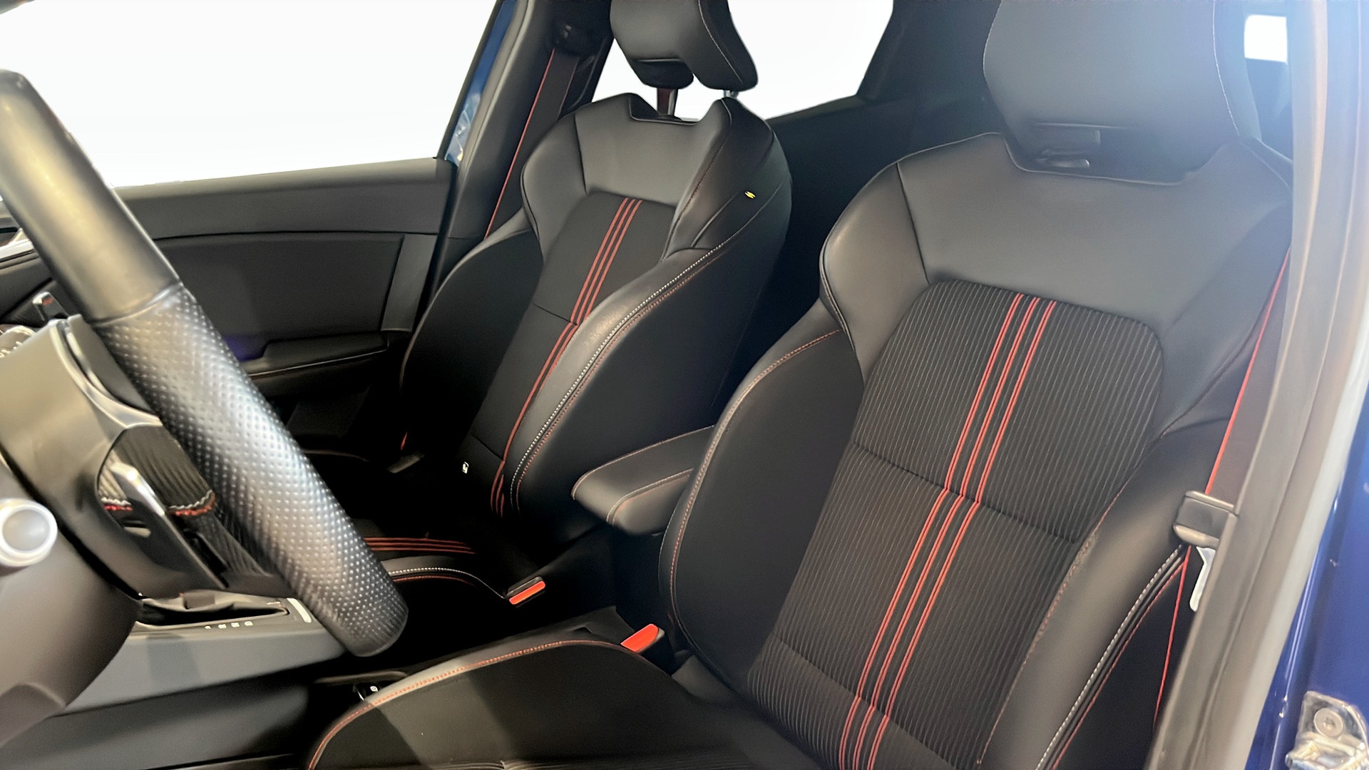 Renault Clio AFK62J