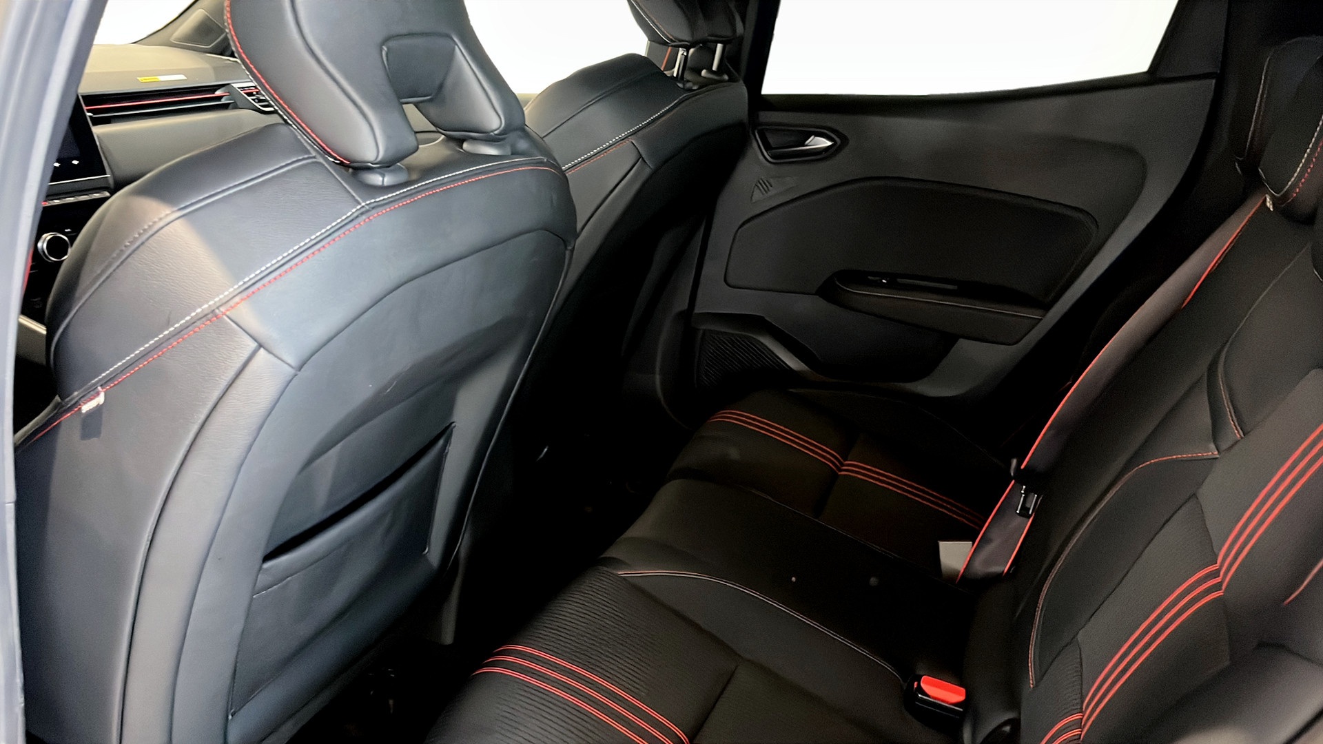 Renault Clio AFK62J
