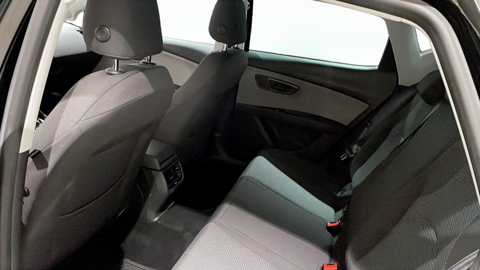 SEAT Leon AGK11T
