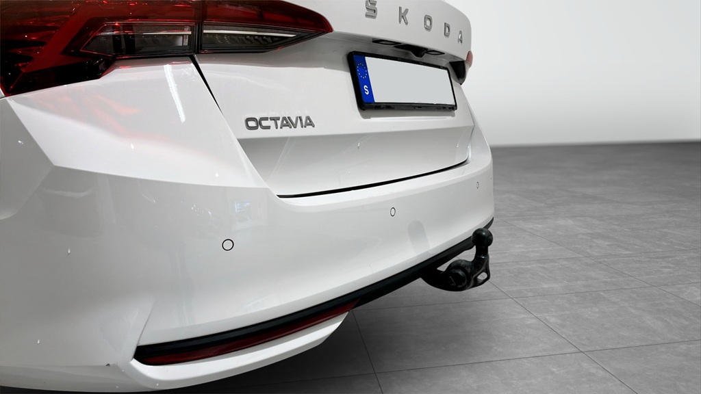 Skoda Octavia Combi AGL84D