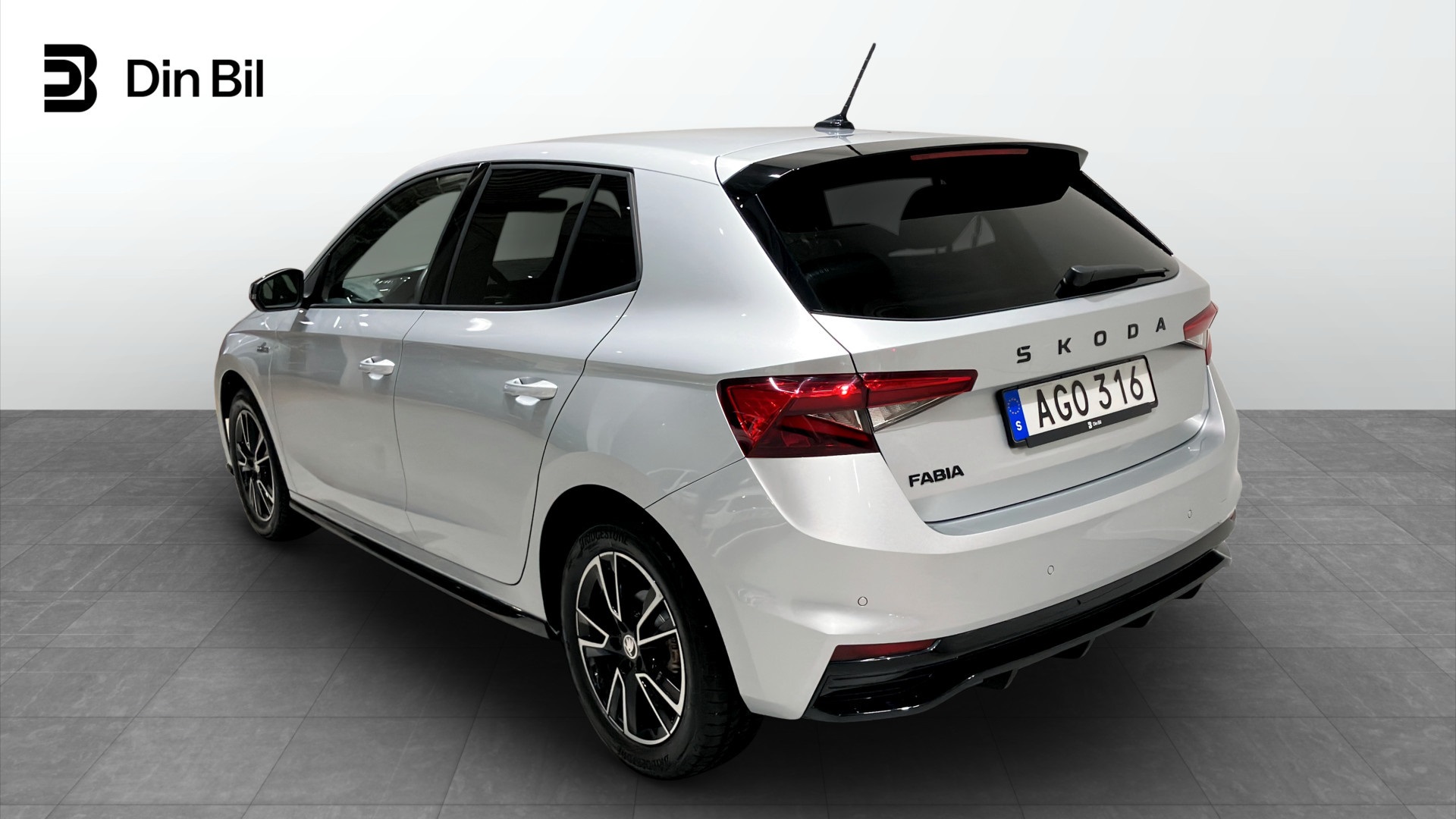 Skoda Fabia AGO316