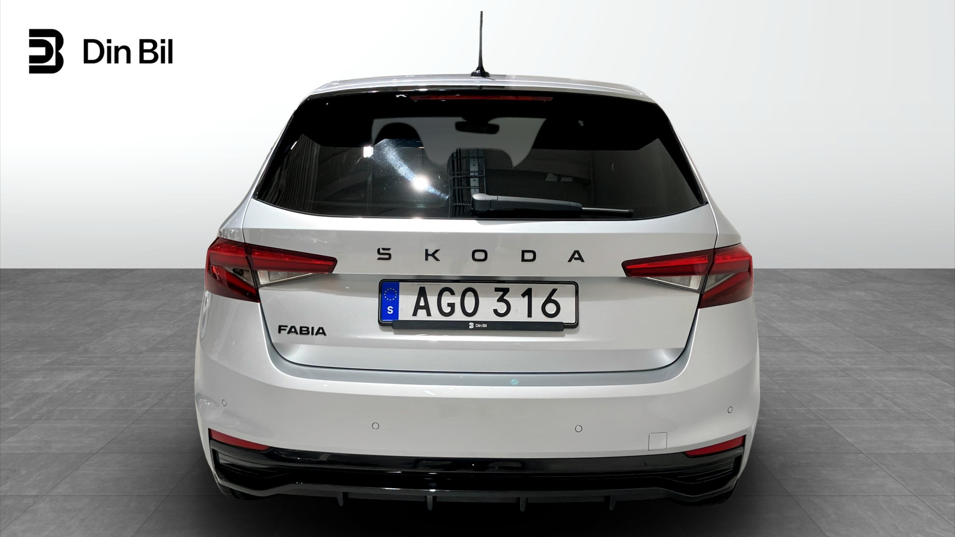 Skoda Fabia AGO316