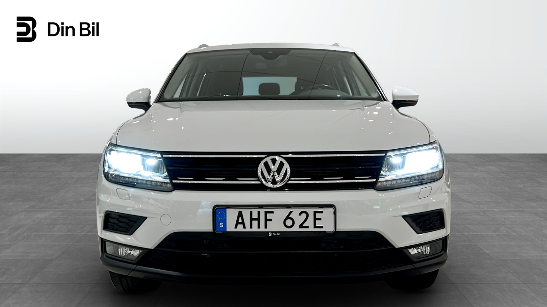 Volkswagen Tiguan AHF62E