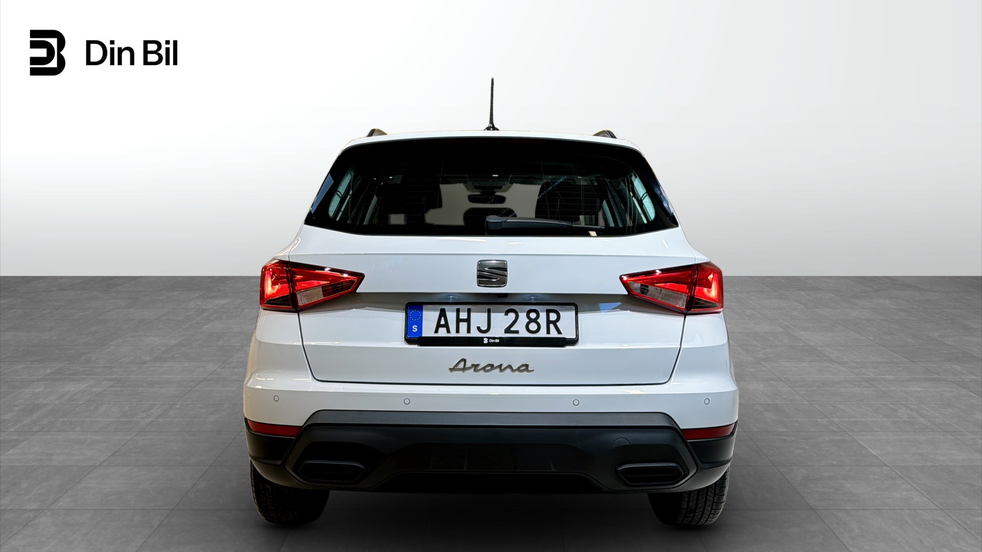 SEAT Arona AHJ28R