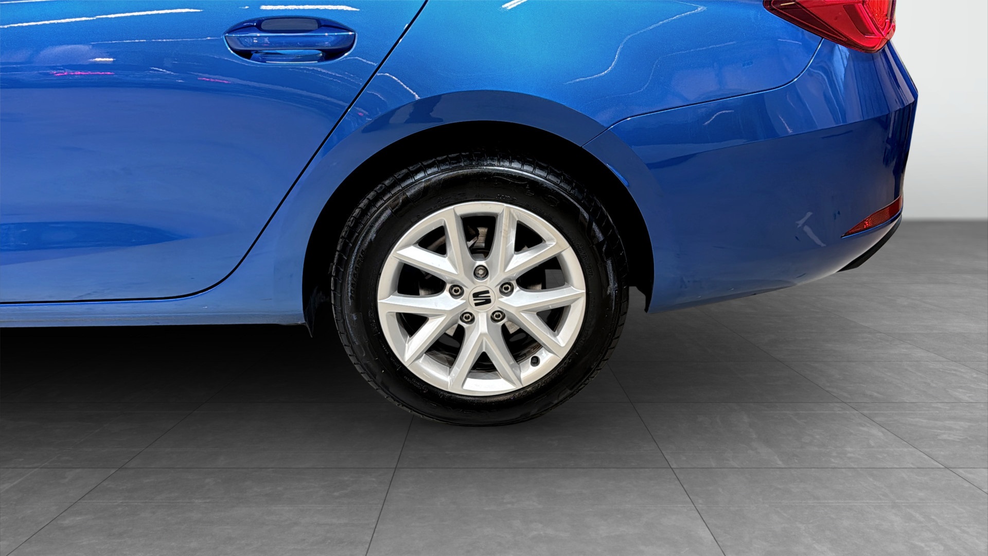 SEAT Leon Sportstourer AHJ66R
