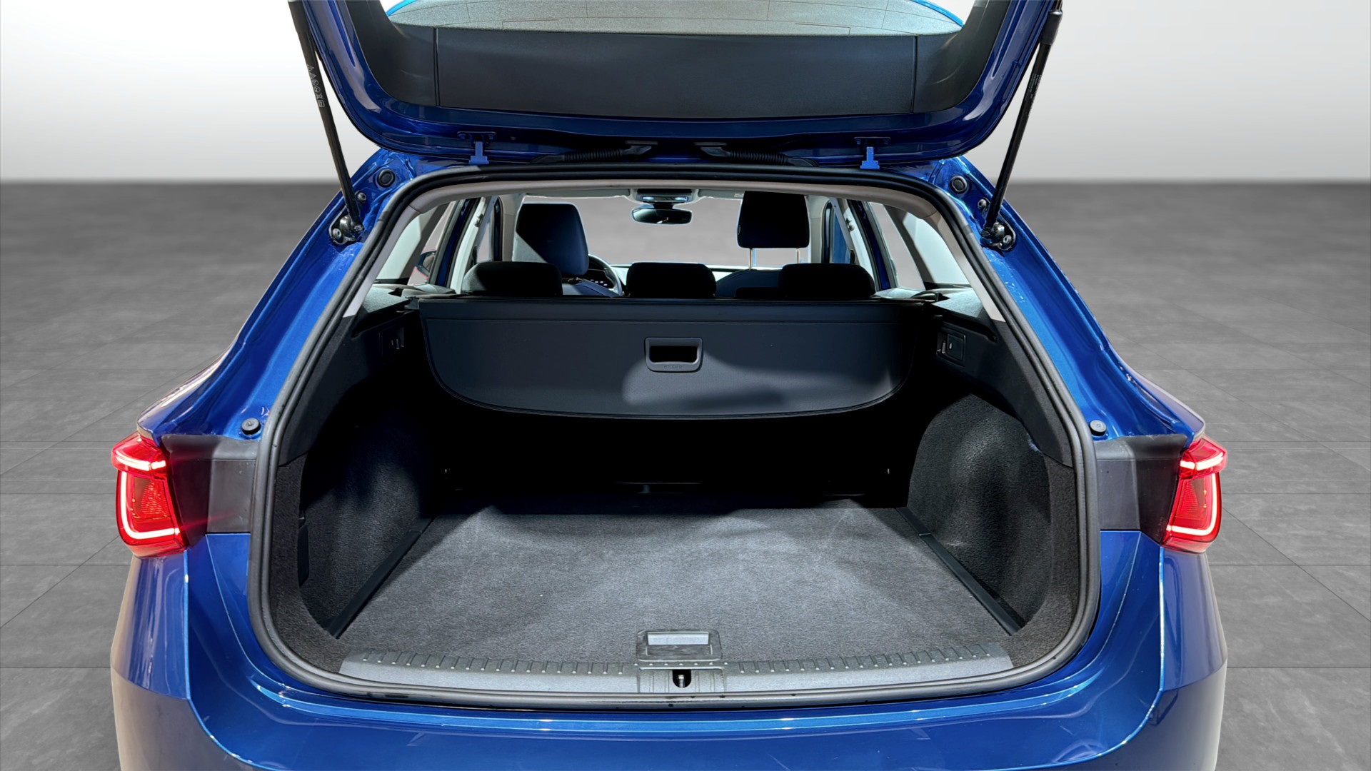SEAT Leon Sportstourer AHJ66R