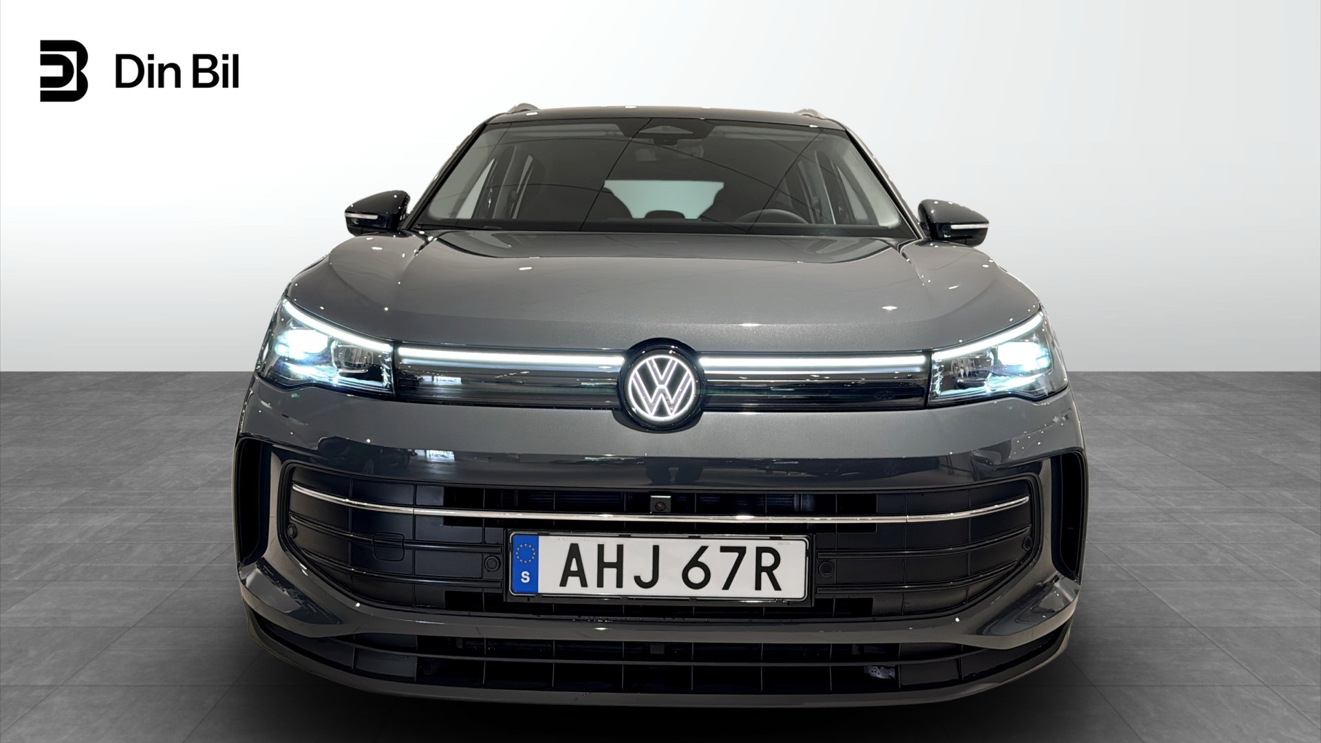 Volkswagen Tiguan AHJ67R