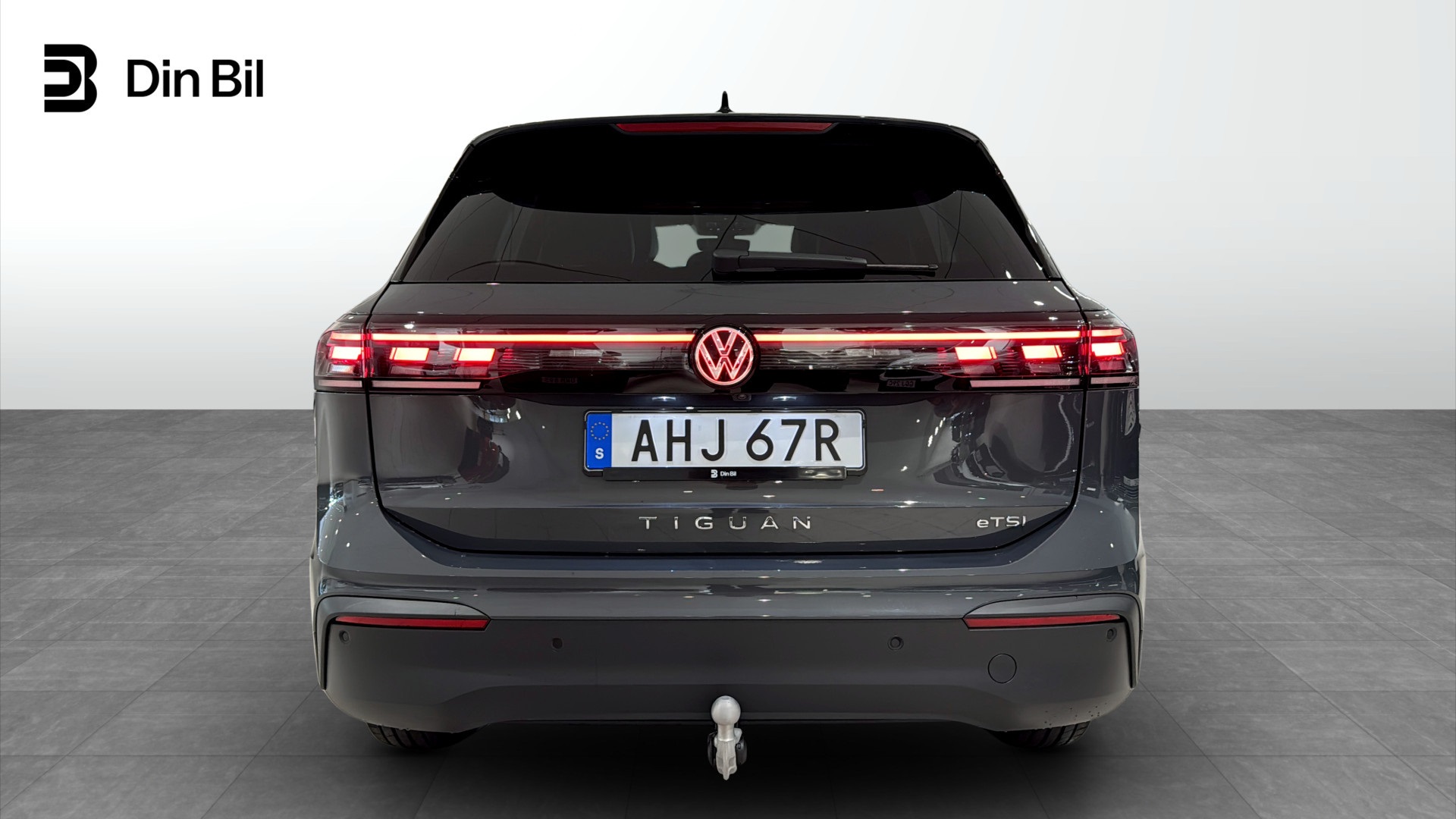 Volkswagen Tiguan AHJ67R