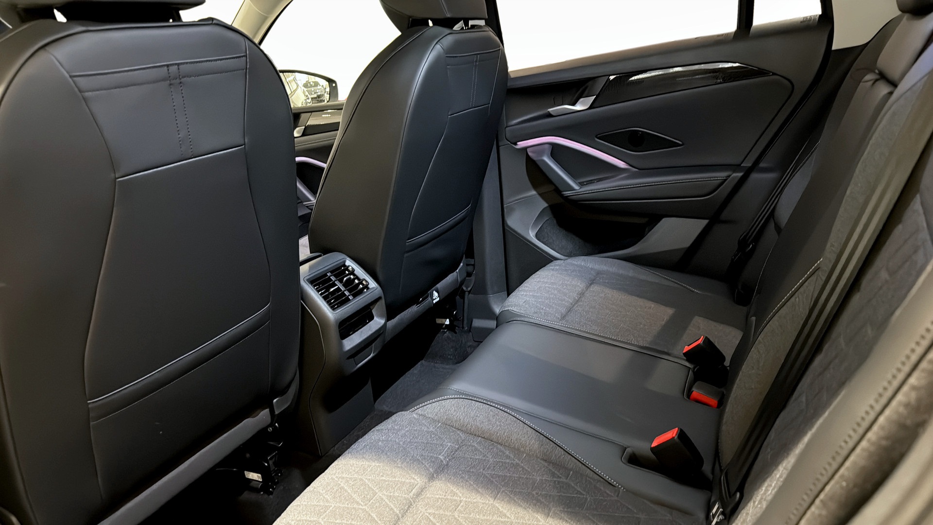 Volkswagen Tiguan AHJ67R