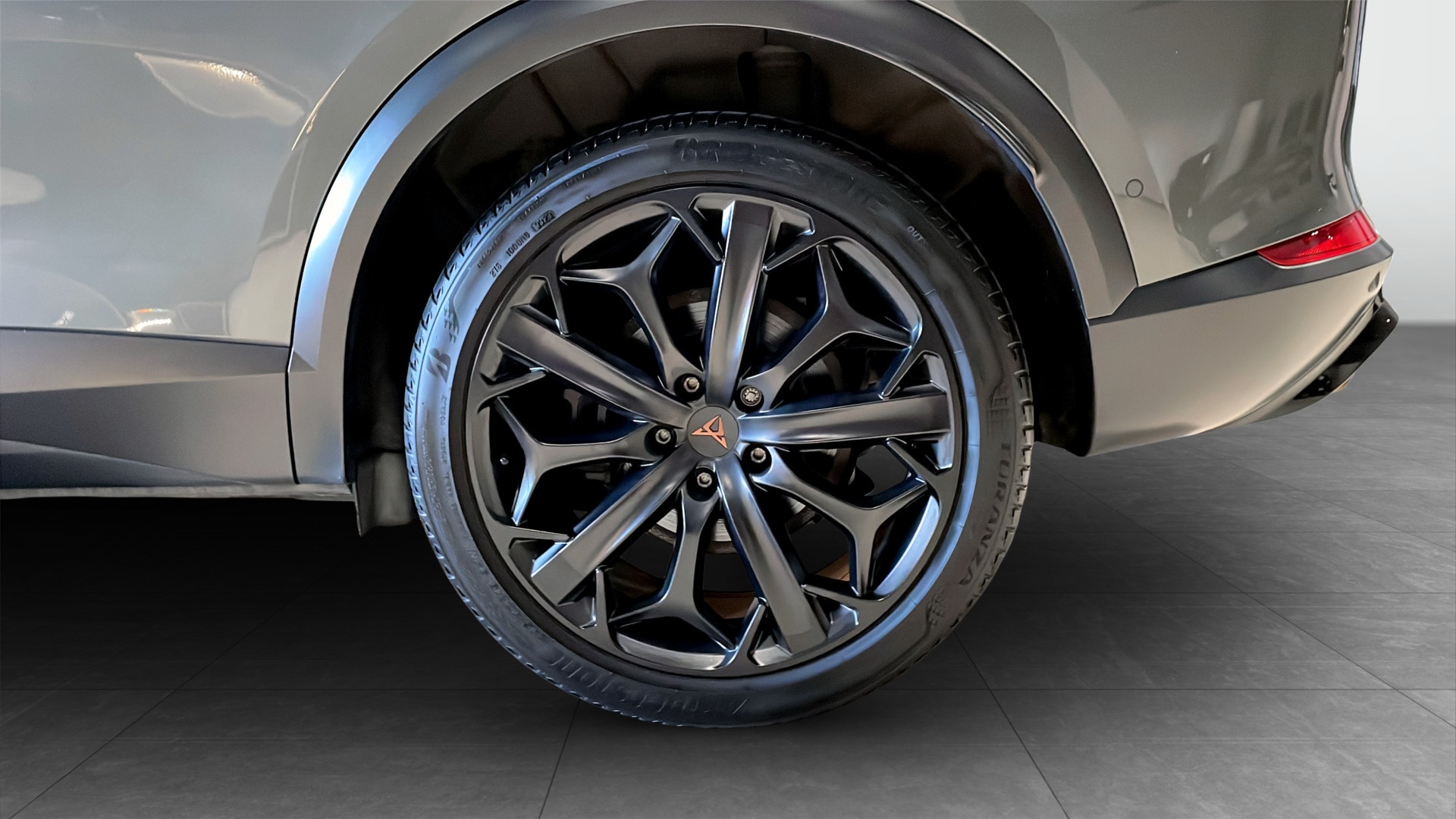 CUPRA Formentor AHM28J