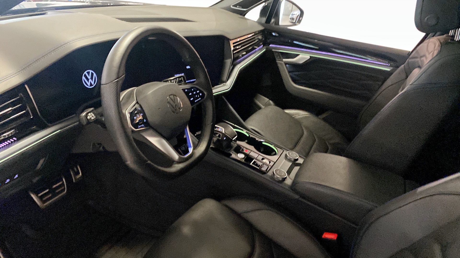 Volkswagen Touareg AHM81Z