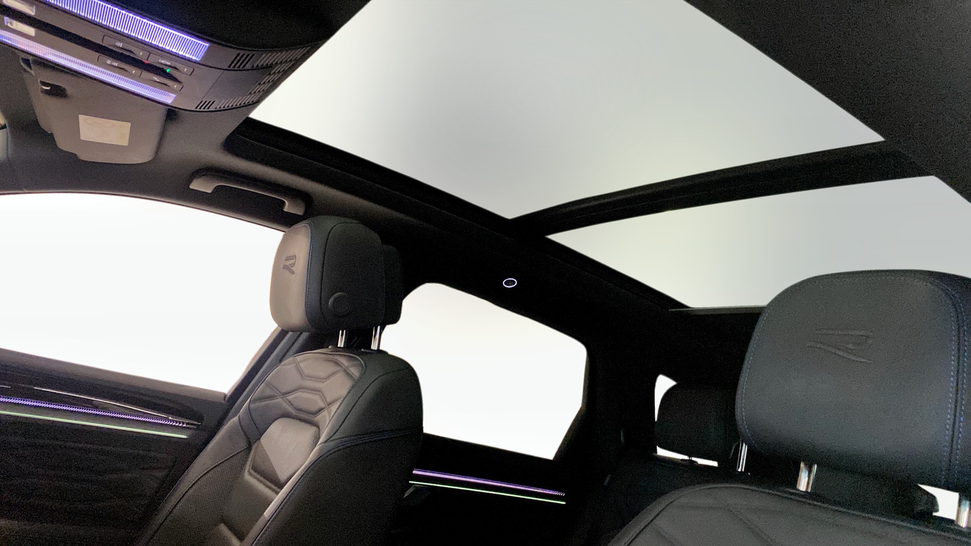 Volkswagen Touareg AHM81Z