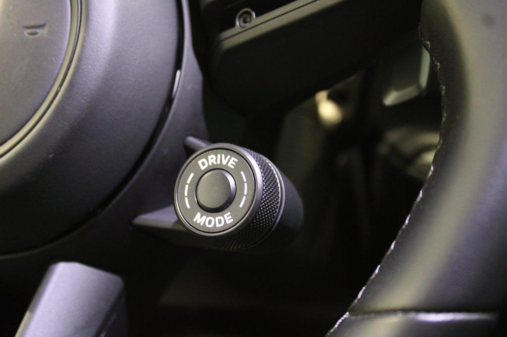 Porsche Cayenne AJA76L