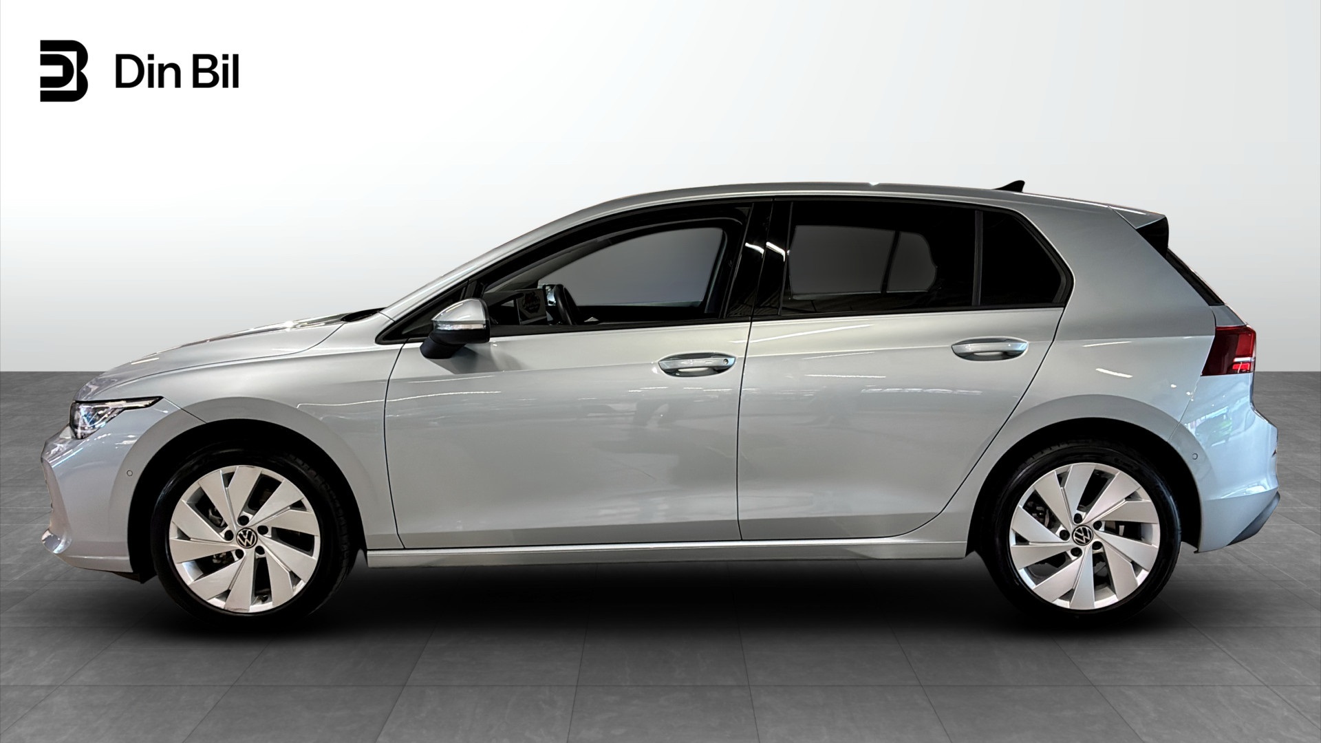 Volkswagen Golf AJB84P