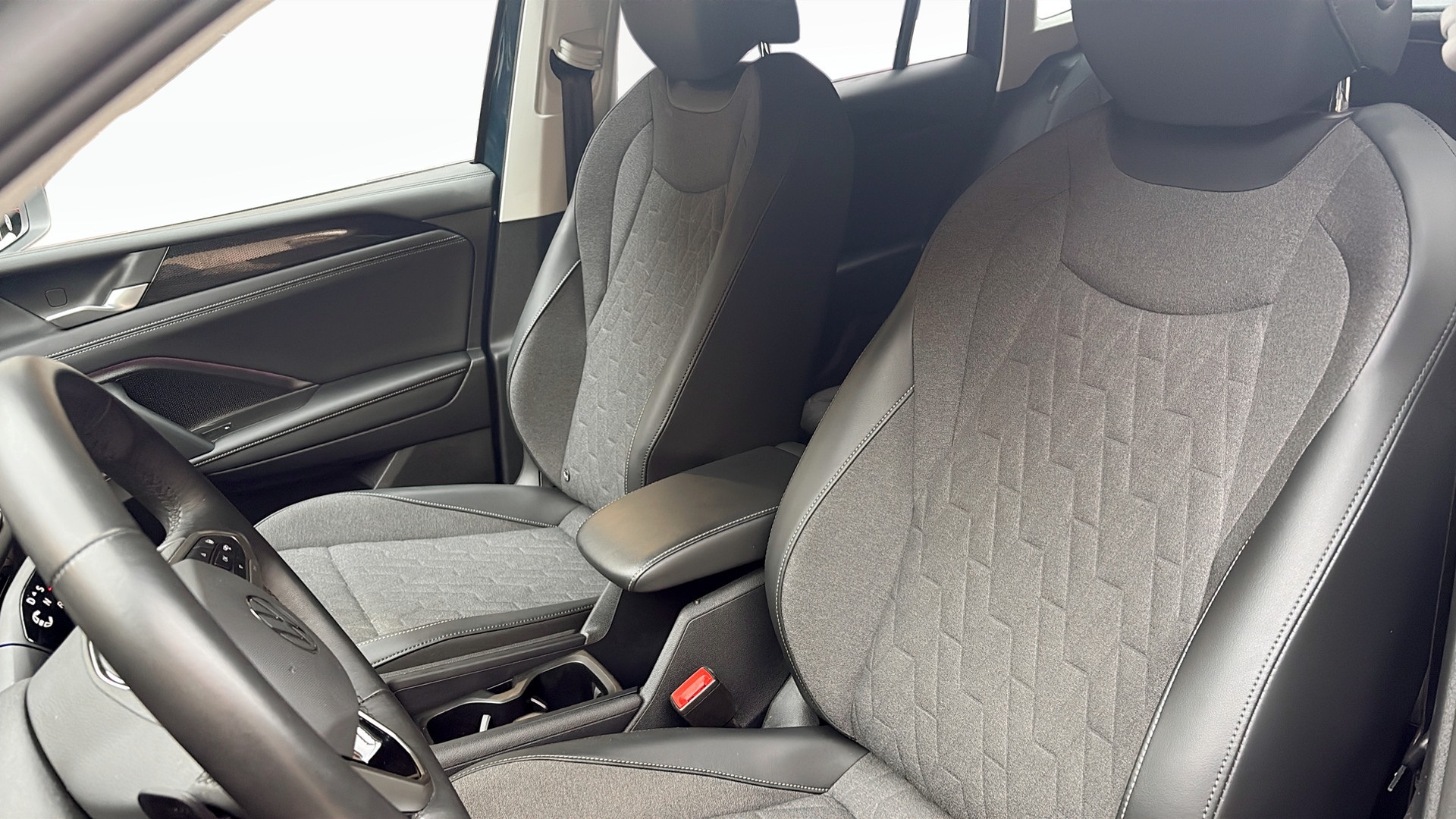 Volkswagen Tiguan AJB90X