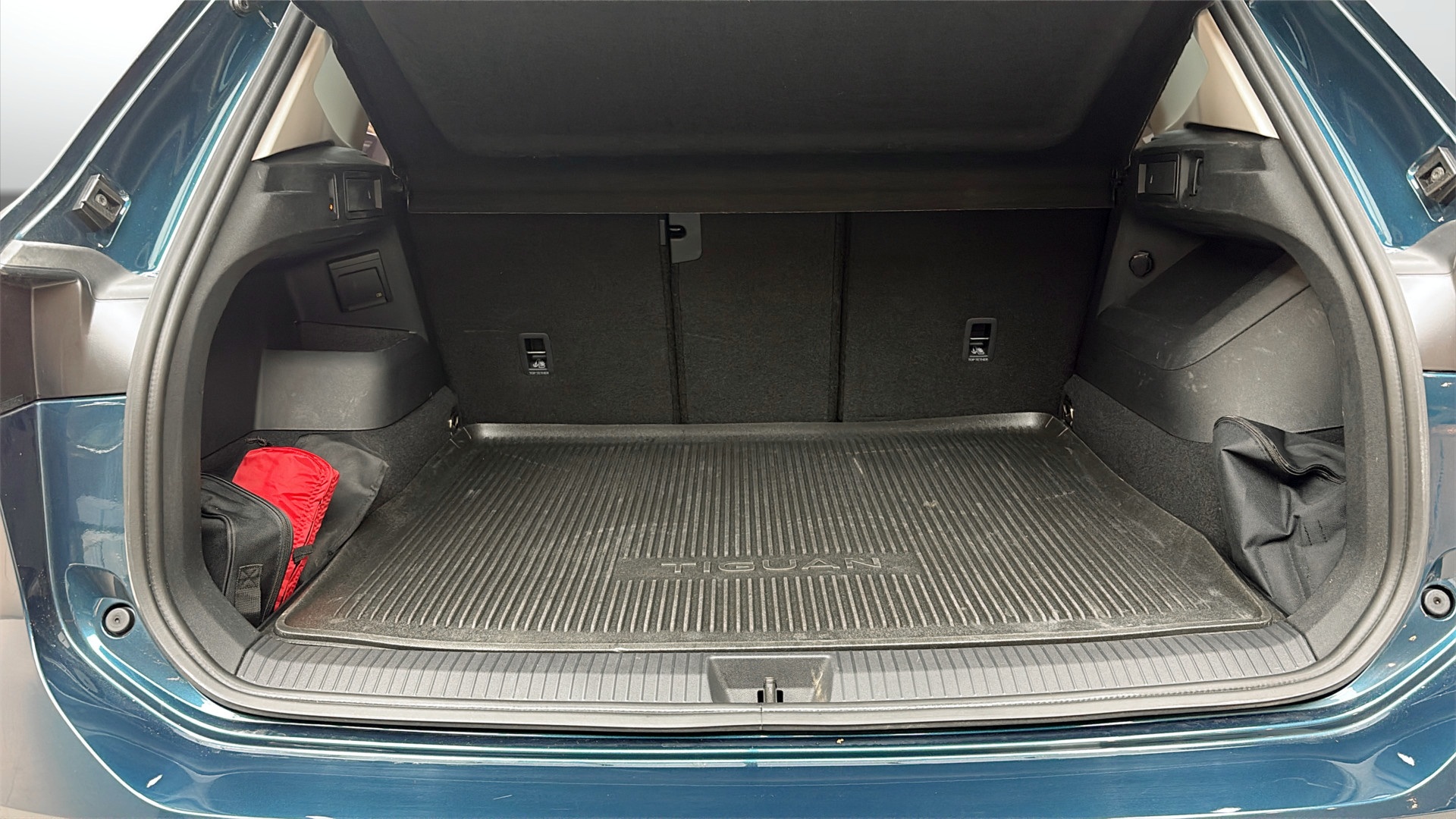 Volkswagen Tiguan AJB90X