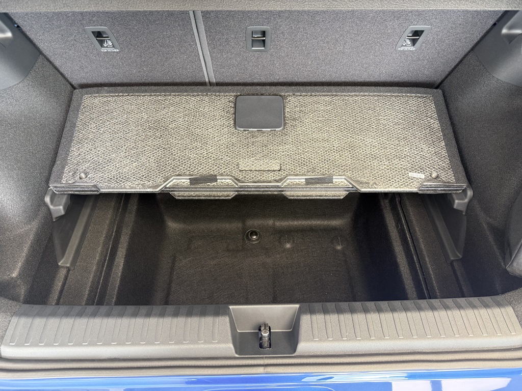 Volkswagen Polo AJC12Z