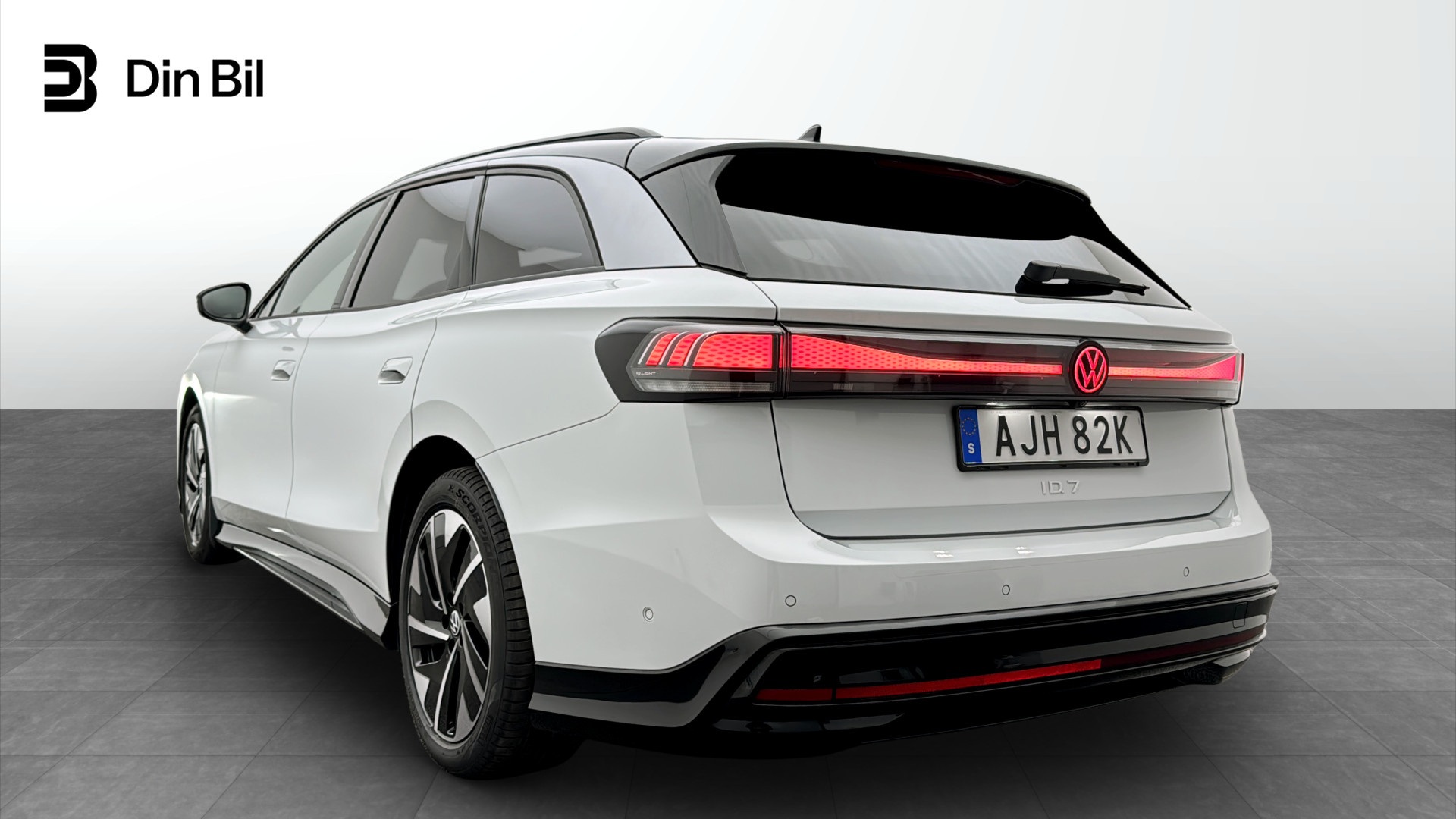 Volkswagen ID.7 AJH82K