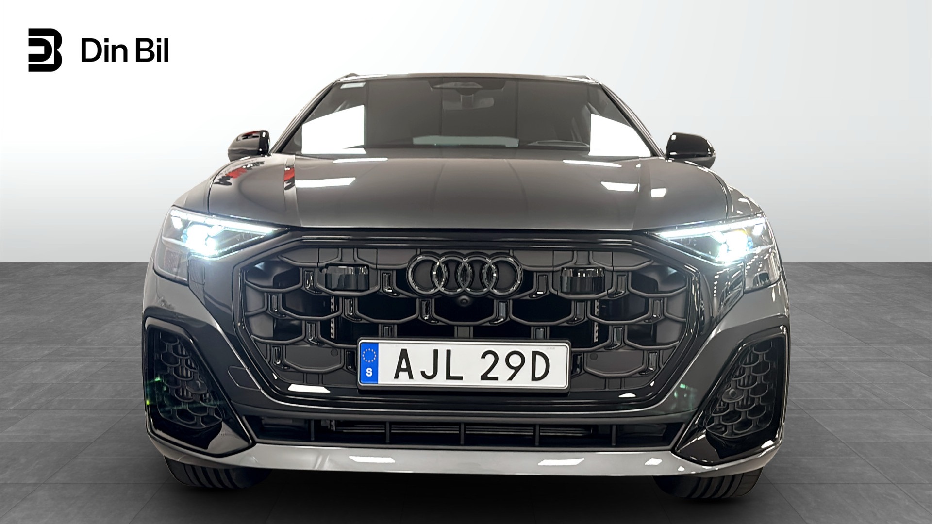 Audi Q8 AJL29D