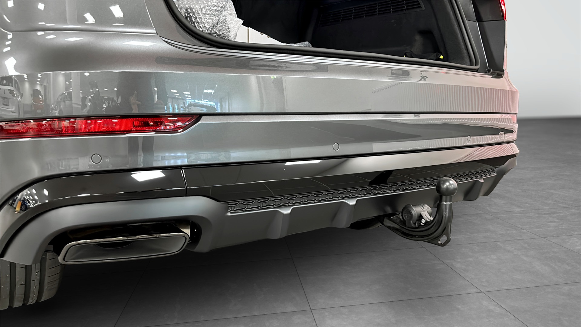 Audi Q8 AJL29D