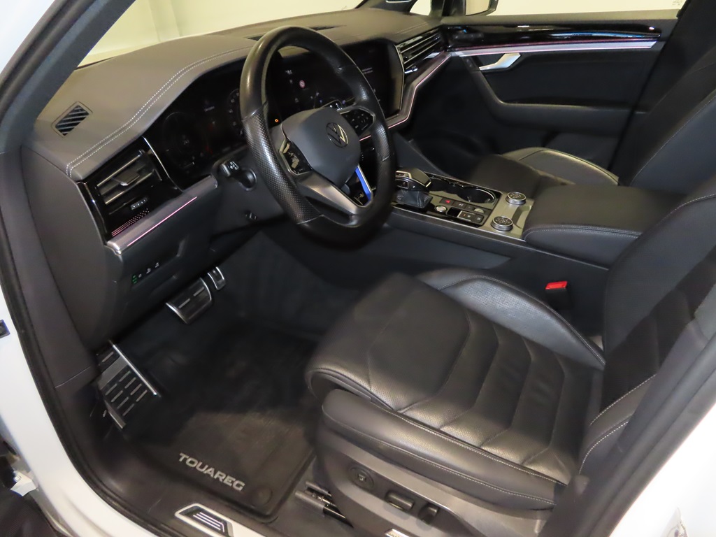 Volkswagen Touareg AKD93S