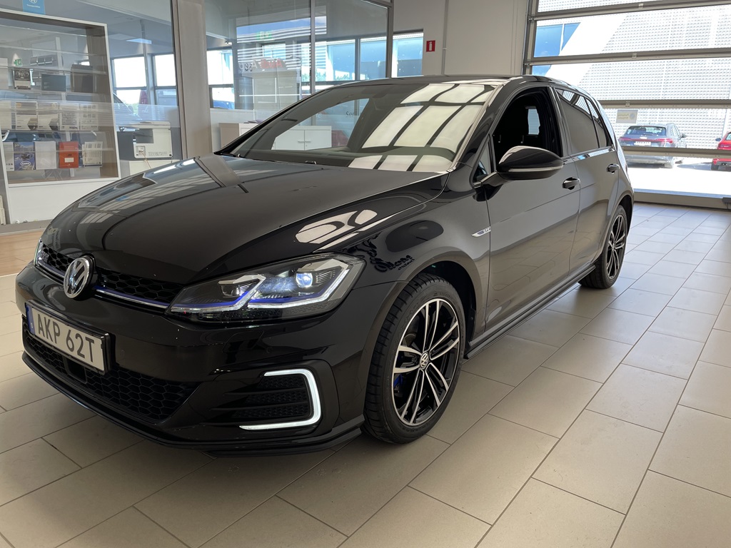 Volkswagen Golf AKP62T