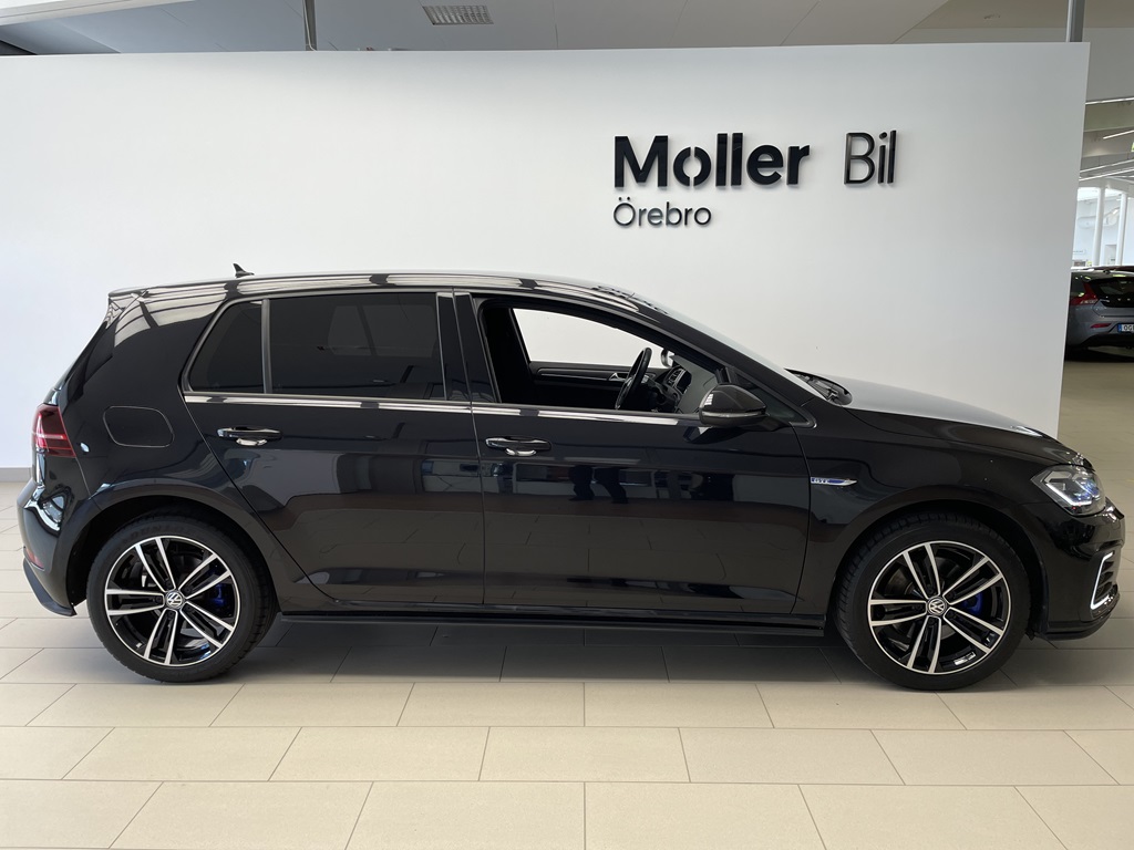 Volkswagen Golf AKP62T