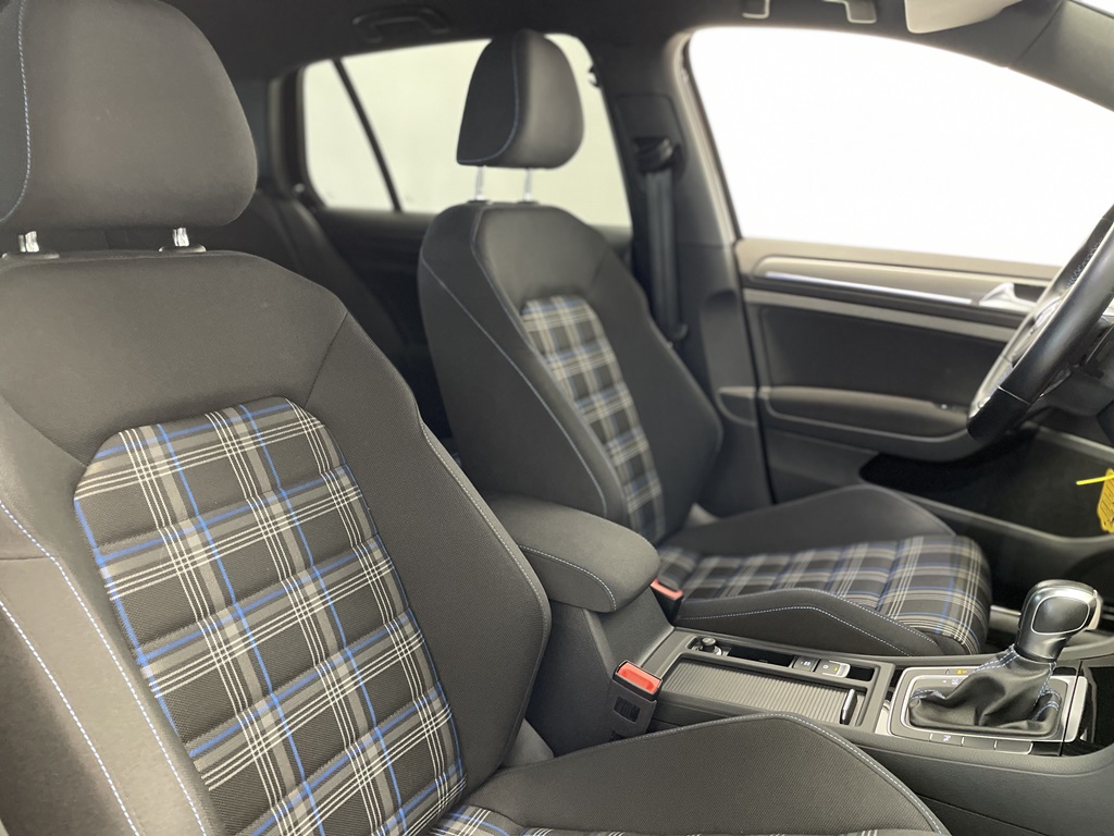 Volkswagen Golf AKP62T