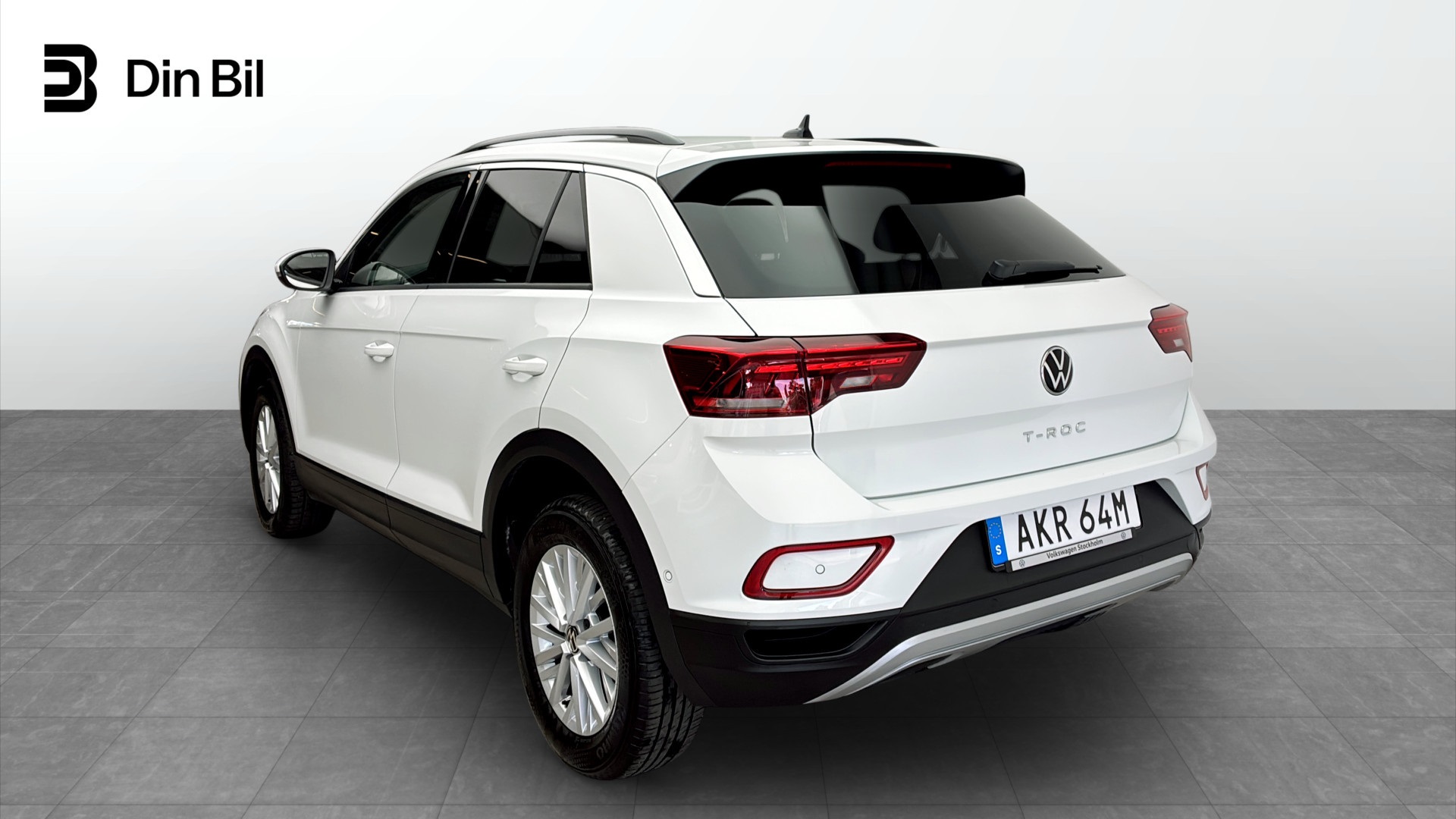 Volkswagen T-Roc AKR64M
