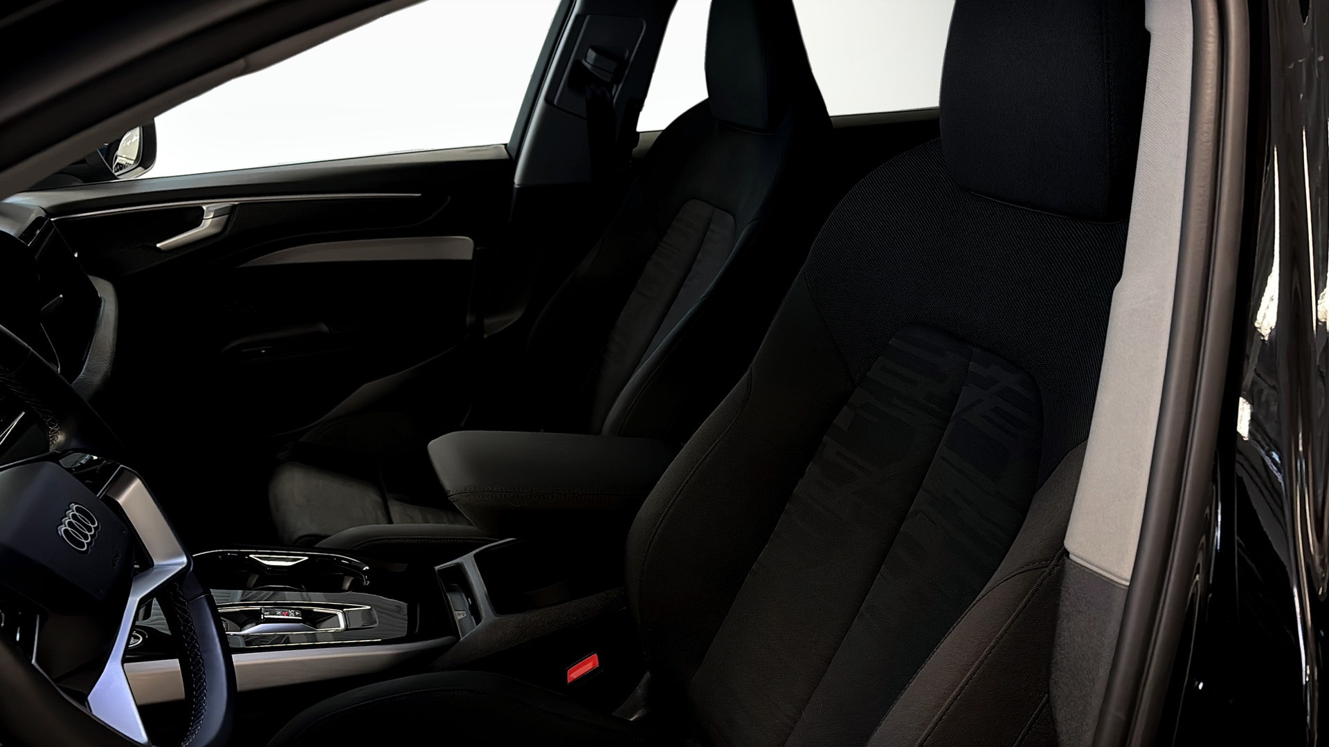 Audi A6 Avant ALF82S
