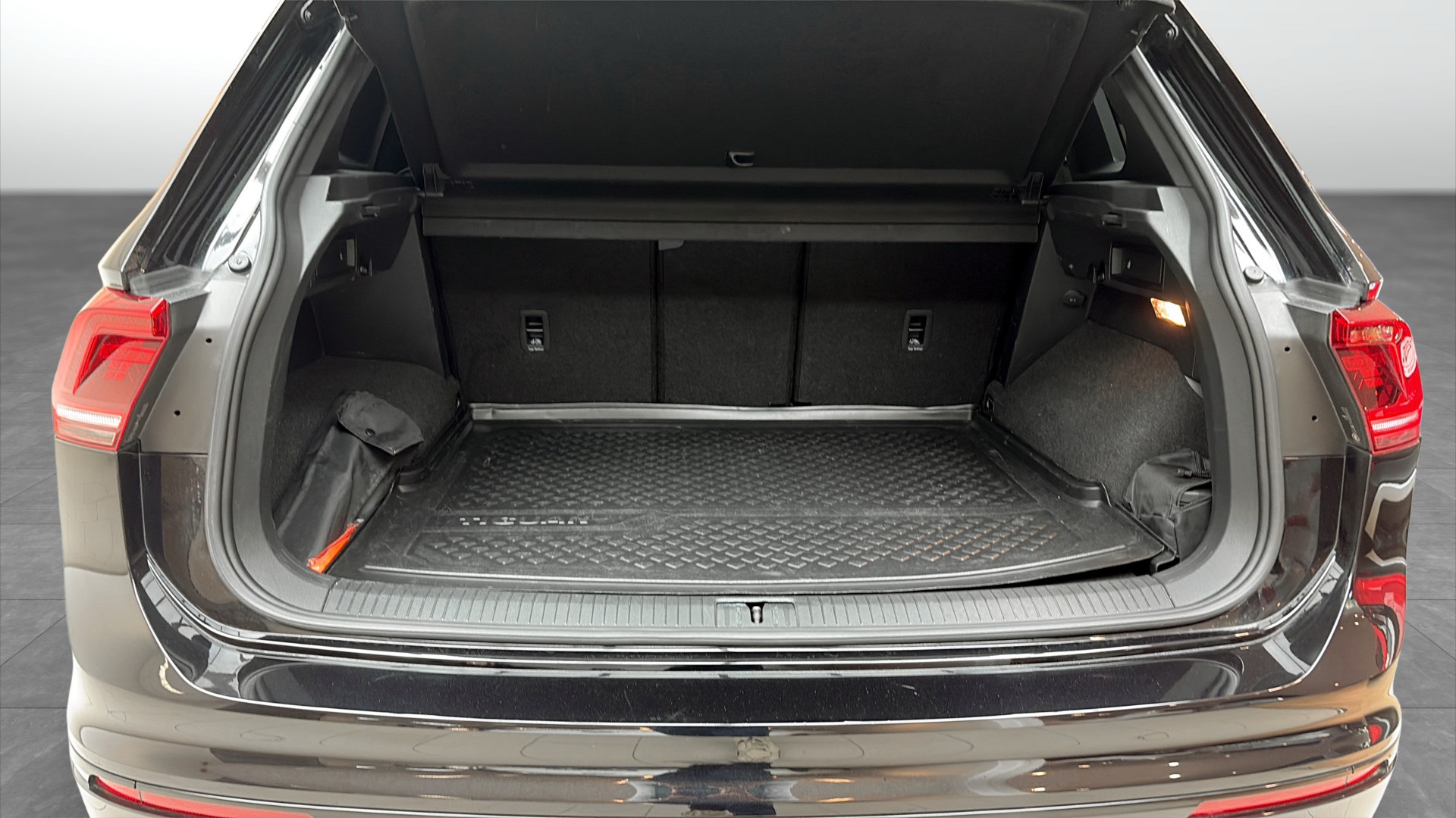 Volkswagen Tiguan ALG93A