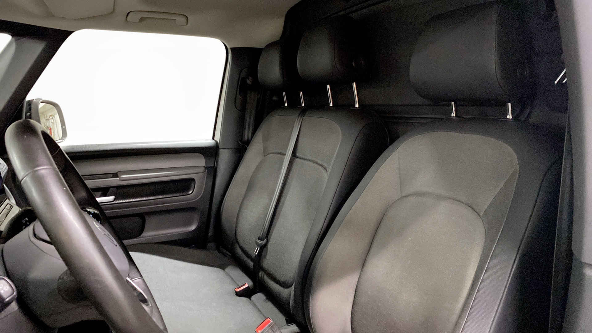 Volkswagen ID. Buzz Cargo ALJ01R
